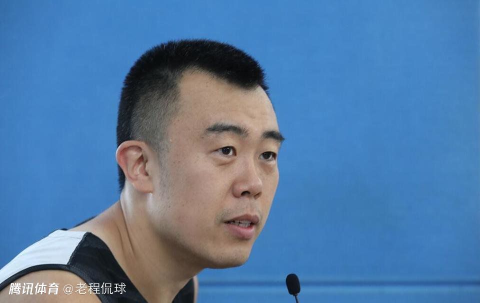 哺乳期被两个男人吃奶